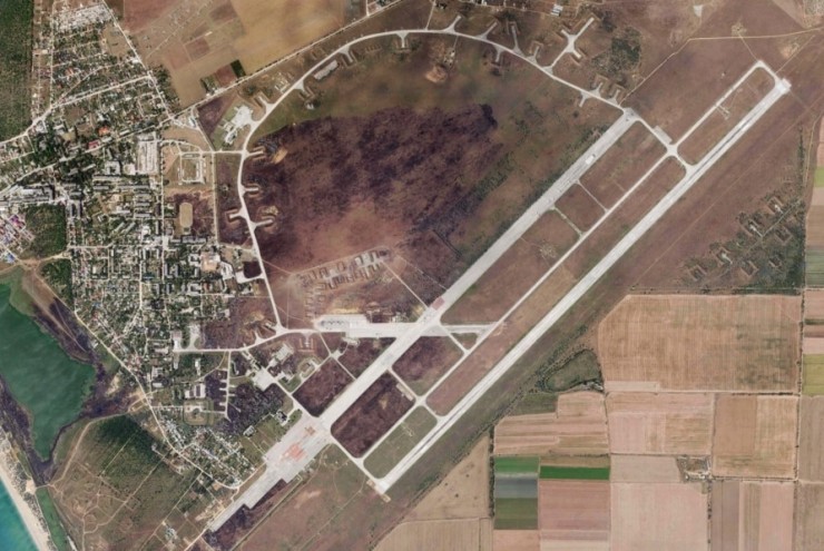 Sân bay Nga ở Crimea bị tên lửa ATACMS tập kích: Bộ Tổng tham mưu Ukraine lên tiếng
