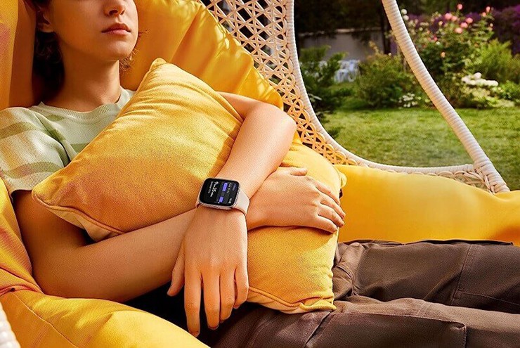 Redmi Watch 3 Active có giá khoảng 990.000 đồng.