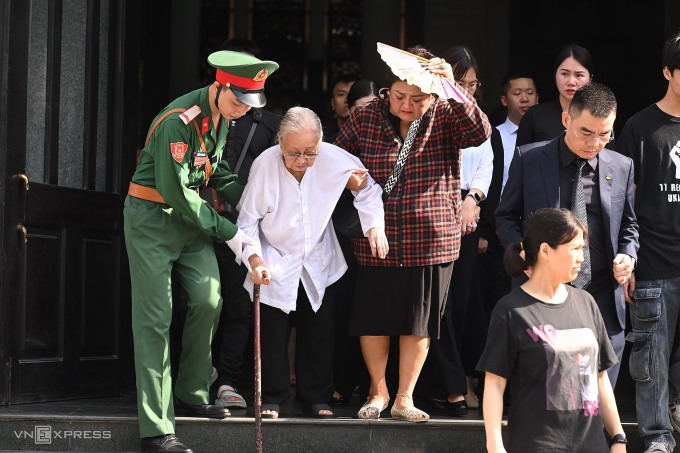 Ông Dương Trung Quốc: &#39;Lòng dân là thước đo chuẩn mực nhất&#39; - 5