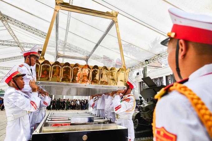 Ông Dương Trung Quốc: &#39;Lòng dân là thước đo chuẩn mực nhất&#39; - 2