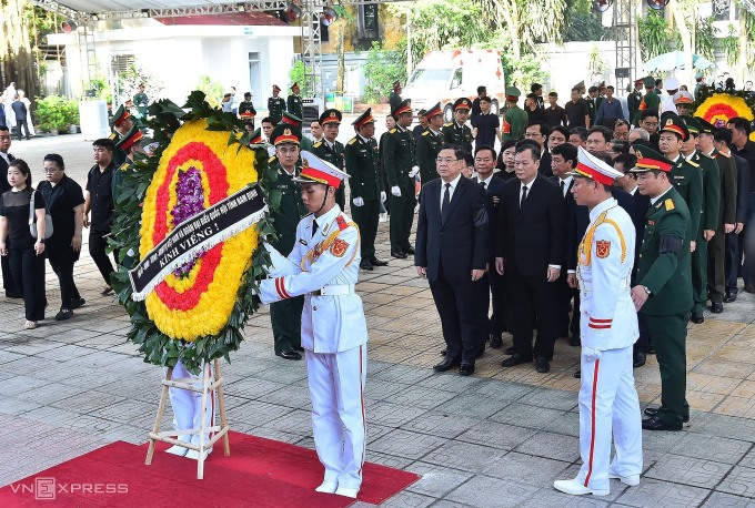 Ông Dương Trung Quốc: &#39;Lòng dân là thước đo chuẩn mực nhất&#39; - 21