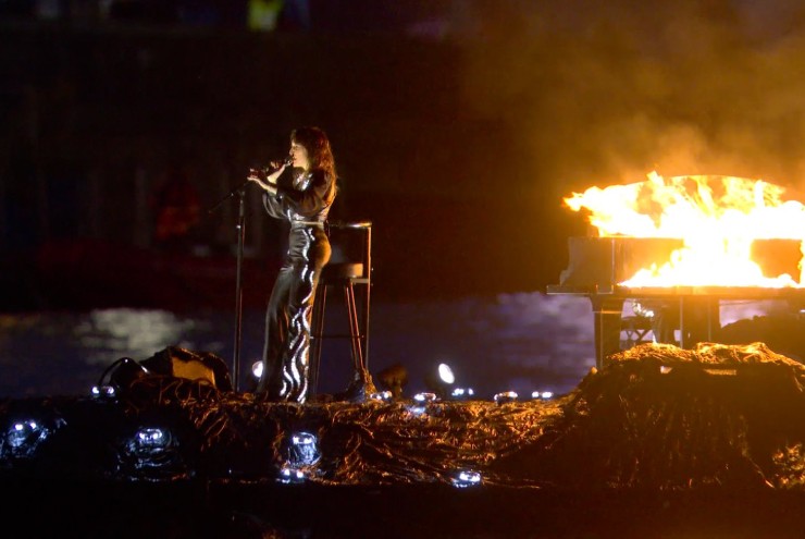 Lễ khai mạc Olympic 2024: Công phu hoành tráng, rực rỡ sắc màu - 11