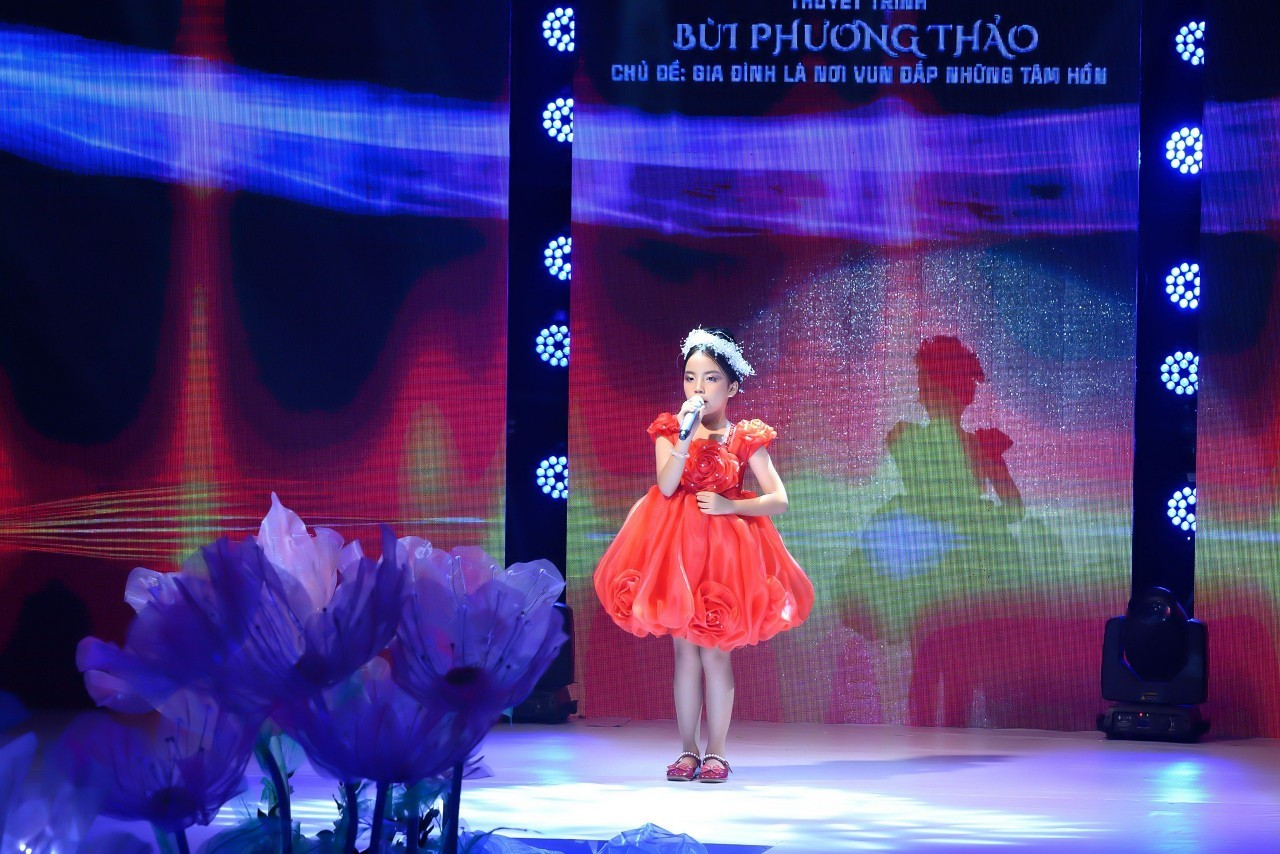 Hành trình tỏa sáng của First Face Bùi Phương Thảo tại sàn diễn Fashion Show Ceo & Kid 2024 - 4