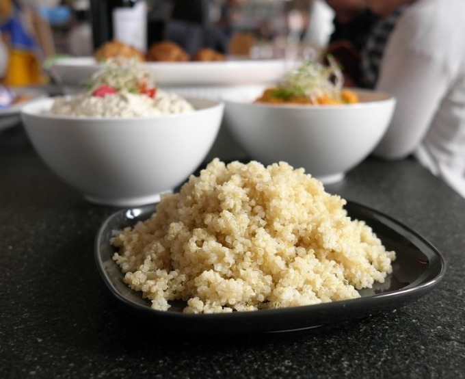 Nhờ hàm lượng dinh dưỡng cao nên quinoa hay còn gọi là hạt diêm mạch được cơ quan hàng không vũ trụ Mỹ (NASA) chọn làm thực phẩm cho các phi hành gia.