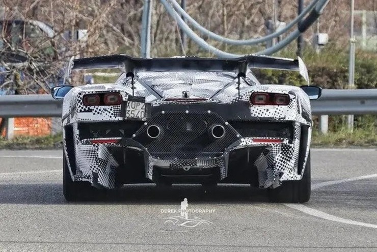 Siêu xe thay thế LaFerrari chạy thử nghiệm trên đường phố - 2