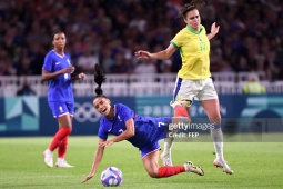 Video bóng đá ĐT nữ Pháp - Brazil: "Tội đồ" penalty, ác mộng cuối trận (Olympic)