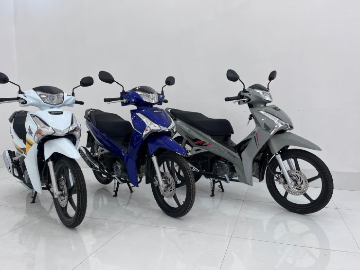 Giá Honda Future 125 FI đầu tháng 8/2024, chênh từ hơn 4 triệu đồng - 5