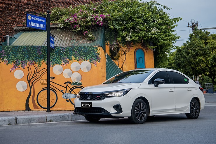 Giá xe Honda City tháng 8/2024, hỗ trợ tới 100% lệ phí trước bạ - 2