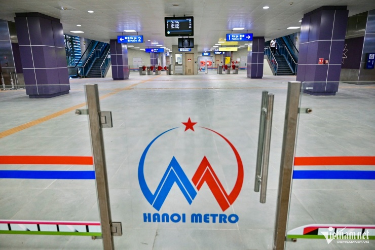 Metro Nhổn - ga Hà Nội chính thức chạy miễn phí đón khách từ 8h sáng nay - 5