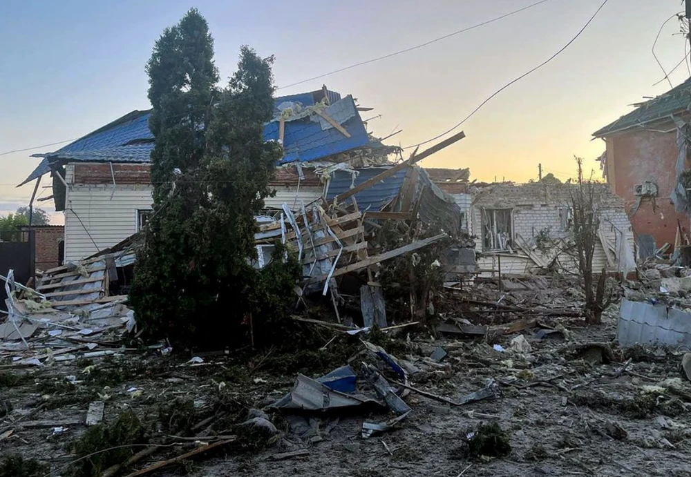 Nhiều ngôi nhà ở tỉnh Kursk bị phá hủy sau cuộc tấn công được cho do Ukraine thực hiện. Ảnh: GETTY IMAGES