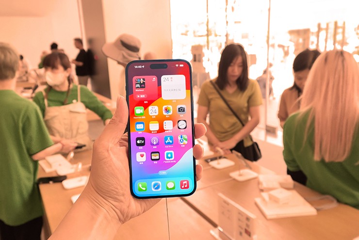 Khi nào có thể mua iPhone 16 và iPhone 16 Pro?