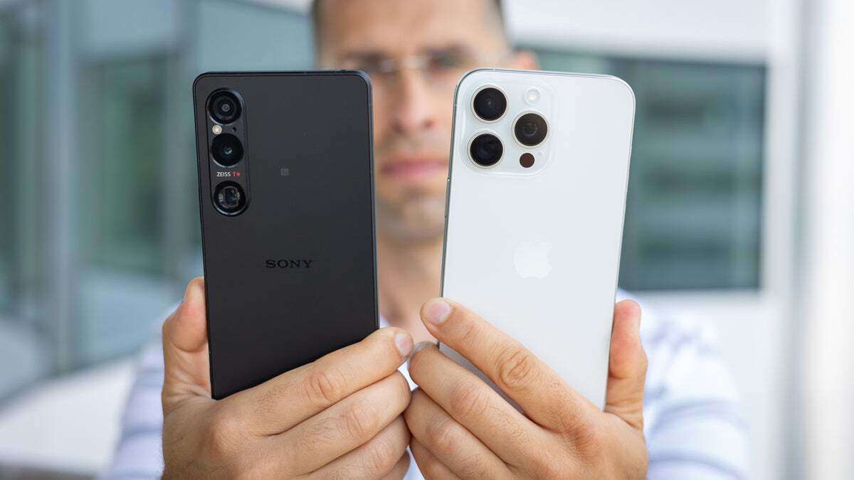 Điện thoại Sony có giá bán đắt đỏ hơn cả iPhone.