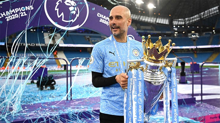 HLV Guardiola báo tin vui đến Man City