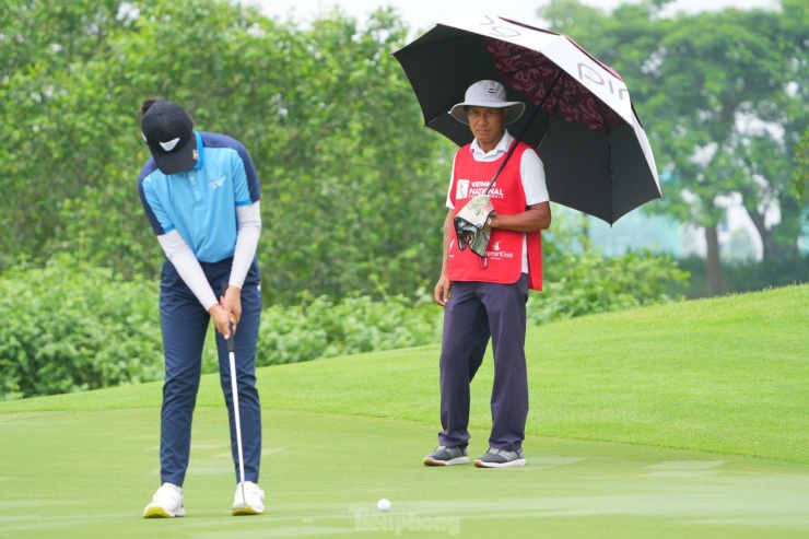 Nguyễn Viết Gia Hân và sự trưởng thành của một &#39;golfer nhí&#39; - 12