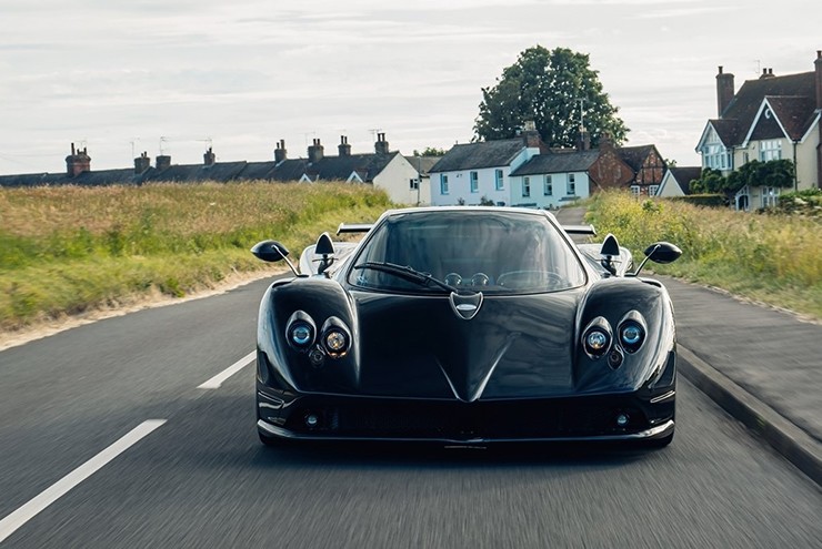 Đây là chiếc siêu xe Pagani Zonda Nero độc bản dành cho giới siêu giàu - 5