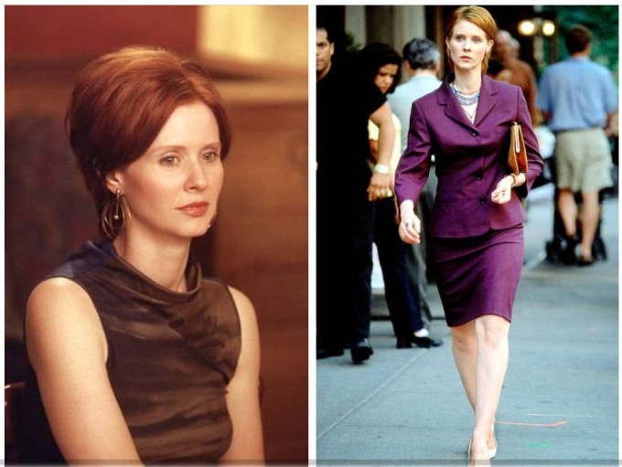 Cả 4 nữ chính đều sở hữu vẻ đẹp riêng, trong đó nhân vật Miranda Hobbes (do diễn viên Cynthia Nixon đóng) chính là mỹ nhân ít tuổi nhất, gây ấn tượng mạnh nhất vì mái tóc ngắn cá tính. Ngoài đời, nhan sắc của Cynthia Nixon được đánh giá không quá khác biệt so với trong phim. Cô cũng để tóc ngắn, đồng thời có gu thời trang phóng khoáng, hiện đại. Ở tuổi 58, Cynthia Nixon được khen ngợi vì vóc dáng gọn gàng, cùng làn da căng mịn, hồng hào dù trước đây cô từng mắc bệnh trứng cá đỏ.