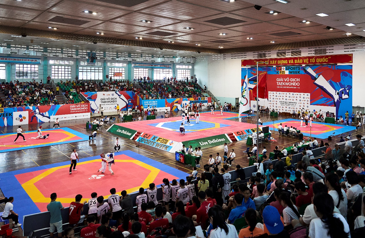 Khán giả yêu thể thao trên toàn quốc đều có cơ hội nhận được những phần quà hấp dẫn từ CJ K FESTA 2024