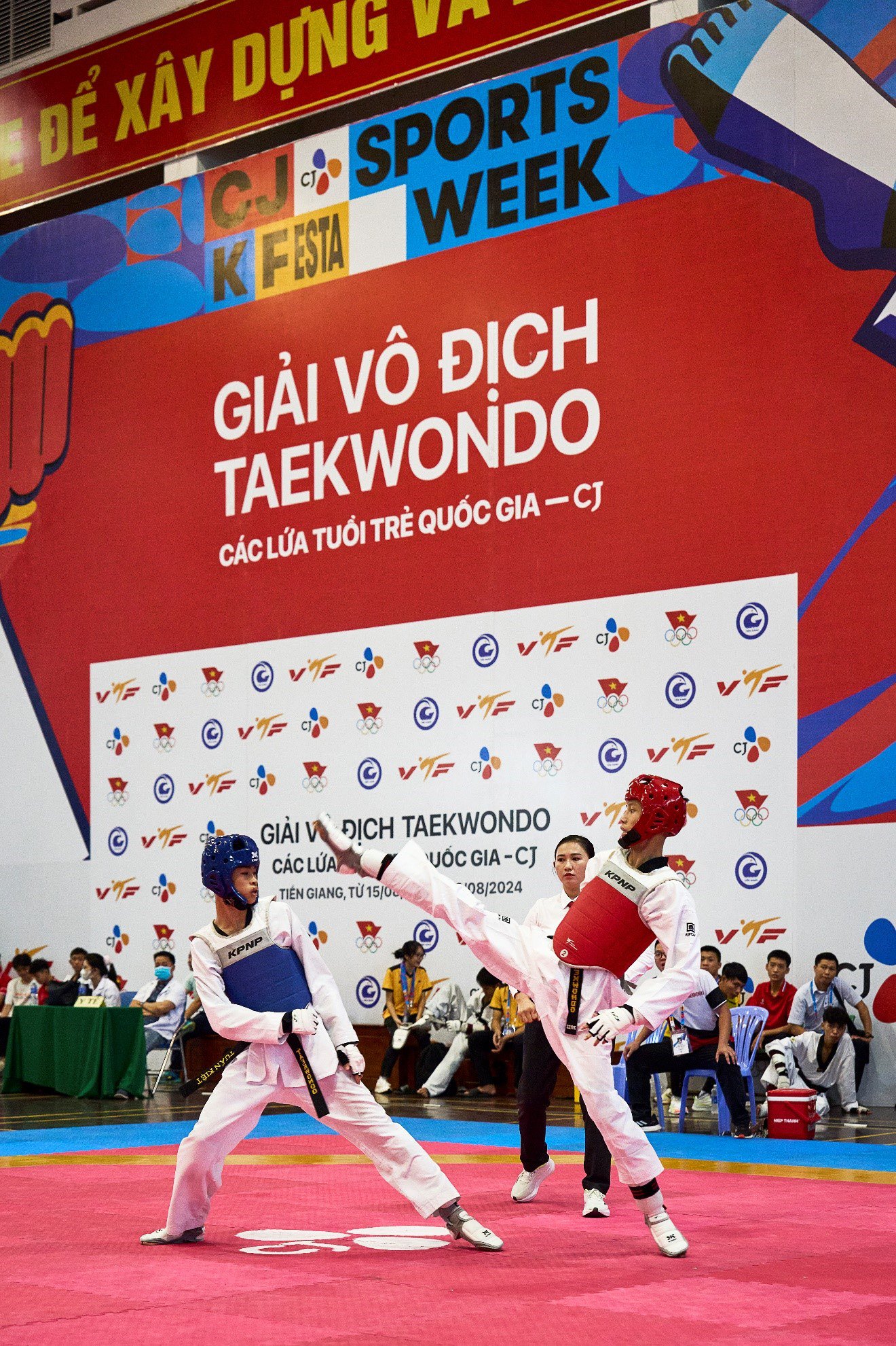 Giải Vô địch Taekwondo các lứa tuổi 2024 hứa hẹn mang đến những màn trình diễn đẹp mắt và những trận đấu gay cấn