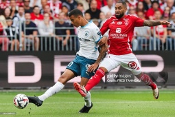 Greenwood ra mắt cực ấn tượng, lập cú đúp giúp Marseille đại thắng ở Ligue 1