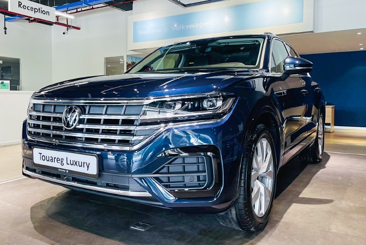 Volkswagen Touareg giảm giá lên đến 400 triệu đồng liệu có thoát cảnh “ế” - 1