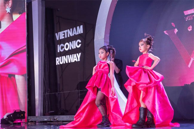 Hơn 100 mẫu nhí khoe sắc trong show Vietnam Iconic Runway - 3