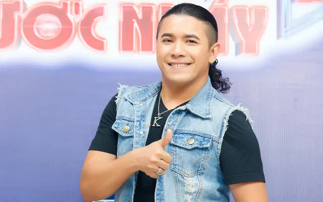 Kasim Hoàng Vũ bất ngờ tuyên bố rời khỏi showbiz khi sự nghiệp đang 