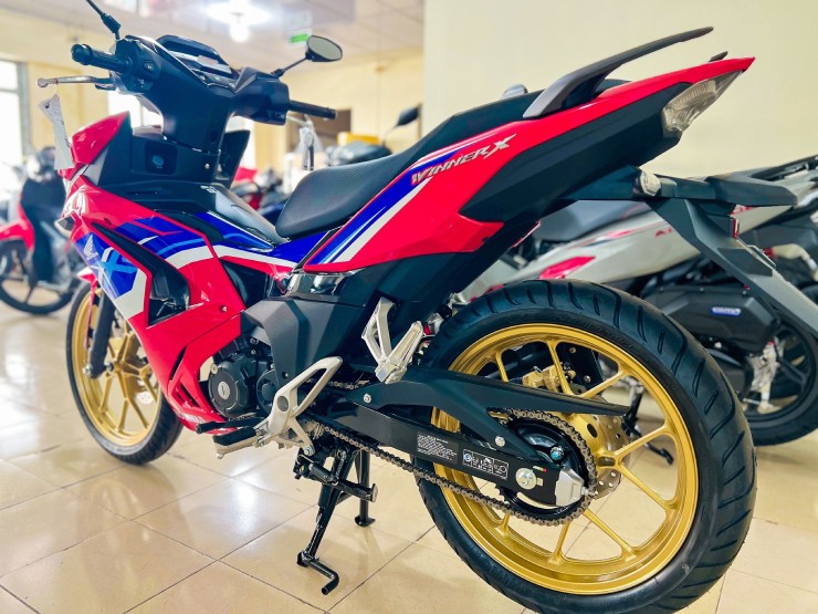 Giá Honda Winner X cuối tháng 8/2024, giảm hơn 10 triệu đồng - 2