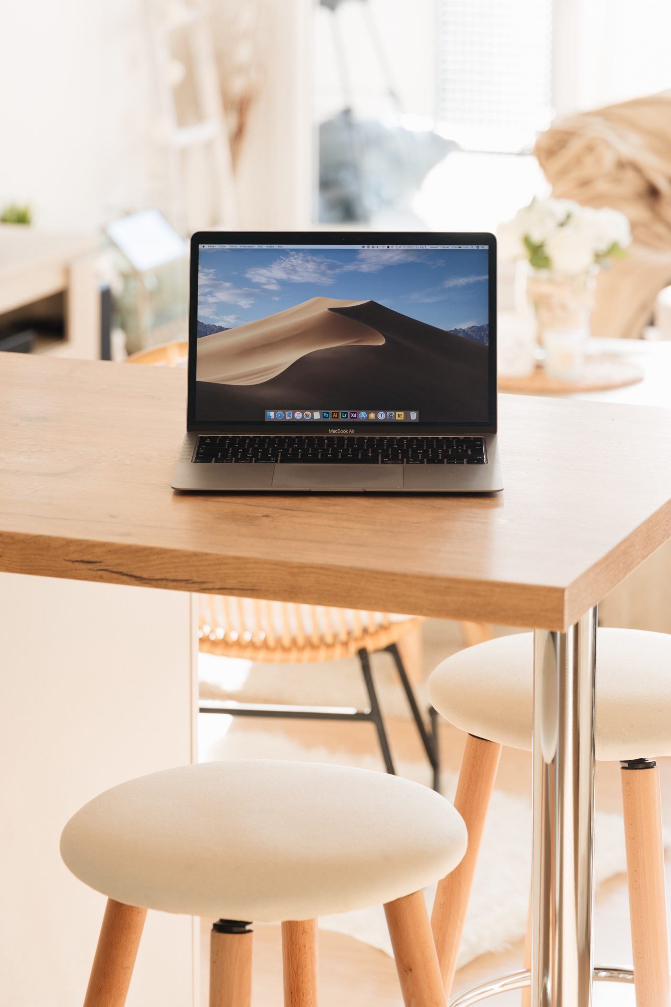 Vì sao MacBook không rẻ nhưng vẫn rất đáng mua? - 2