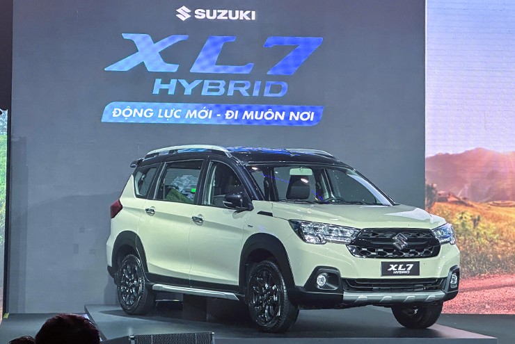 Suzuki ra mắt xe XL7 Hybrid và có giá bán 599 triệu đồng - 3