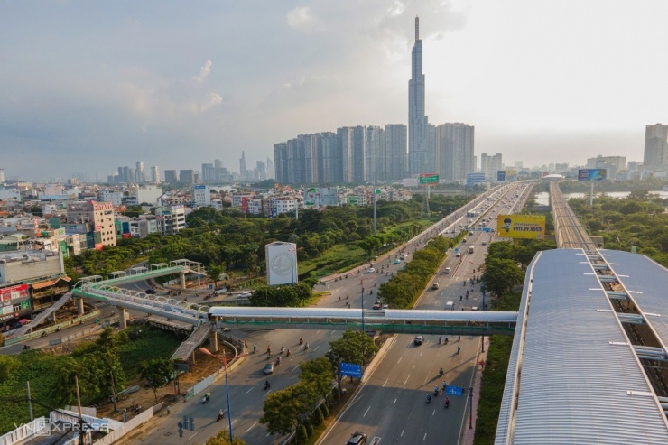 Hình dáng các cầu đi bộ nối ga Metro số 1 - 1