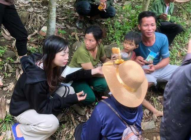 Trong những ngày cháu Lâm đi lạc, chính quyền địa phương đã huy động hàng trăm lượt người tìm kiếm.