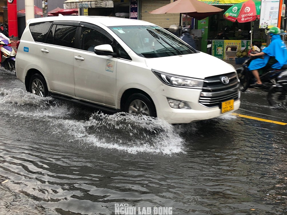 Đường Phạm Văn Chiêu