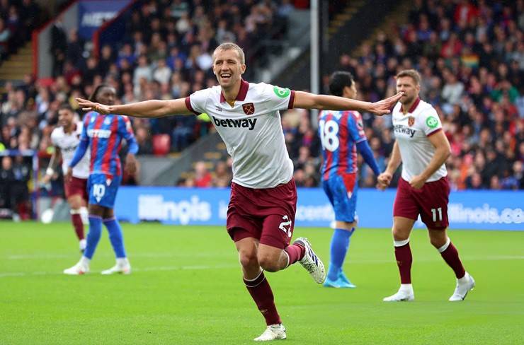 Soucek góp công vào chiến thắng của&nbsp;West Ham trước&nbsp;Crystal Palace