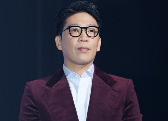 MC Mong vốn là một trong những nghệ sĩ hip hop thành công nhất Hàn Quốc, nhưng vì quyết định sai lầm đã đánh mất thiện cảm với công chúng.