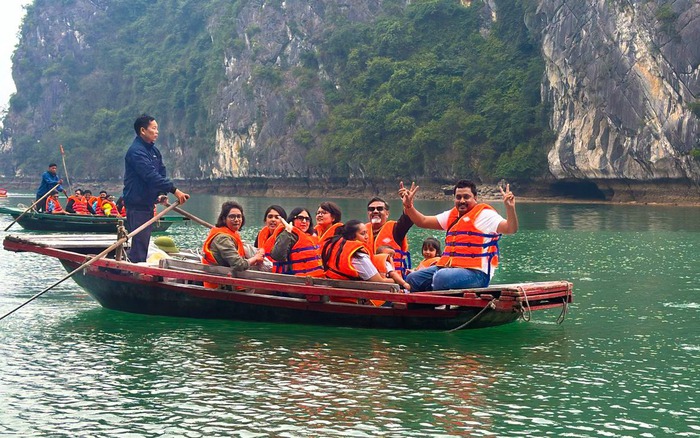 Các điểm tham quan lớn ở Ninh Bình, du khách sẽ được ưu tiên sử dụng đò riêng để di chuyển thuận tiện và nhanh chóng.