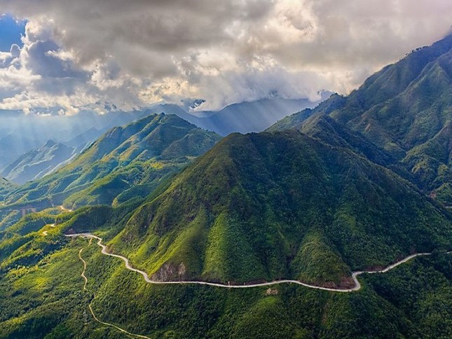 Vẻ đẹp hoang sơ của Đèo Hoàng Liên Sơn nên đến ít nhất một lần trong đời