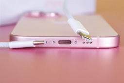 iPhone có Dynamic Island rẻ bậc nhất hiện nay, màu hồng cực đẹp nhiều người mê