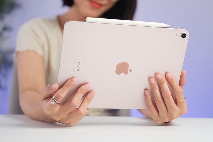 The iPad Air M1 is almost identical to the iPad Air M2.