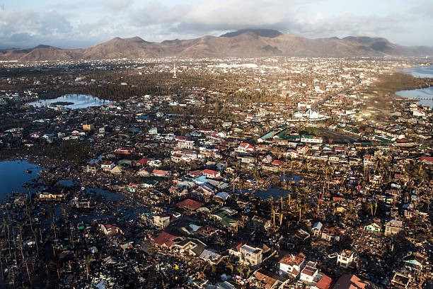 Thành phố Tacloban, Philippines, tan hoang sau siêu bão năm 2013. Ảnh: Getty