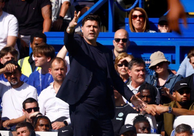 HLV Mauricio Pochettino trong trận cuối dẫn Chelsea gặp Bournemouth trên sân Stamford Bridge, thành phố London, vòng 38 Ngoại hạng Anh ngày 19/5/2024. Ảnh: Reuters