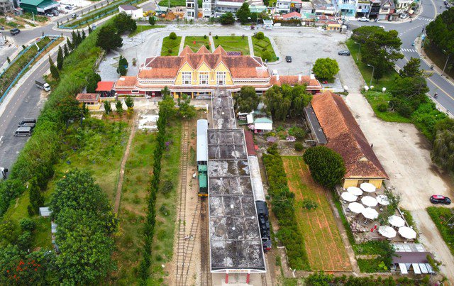 Ga Đà Lạt được UBND tỉnh công nhận là điểm du lịch với tên gọi "Ga đường sắt Đà Lạt" vào ngày 21-6.