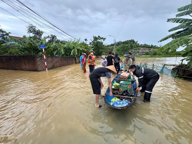 Ảnh: Đoàn Thanh niên - Hội Sinh viên trường ĐH Y Dược Thái Nguyên