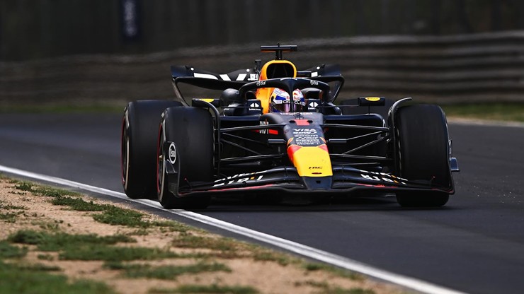 &nbsp;Verstappen chỉ còn dẫn trước 62 điểm so với Norris