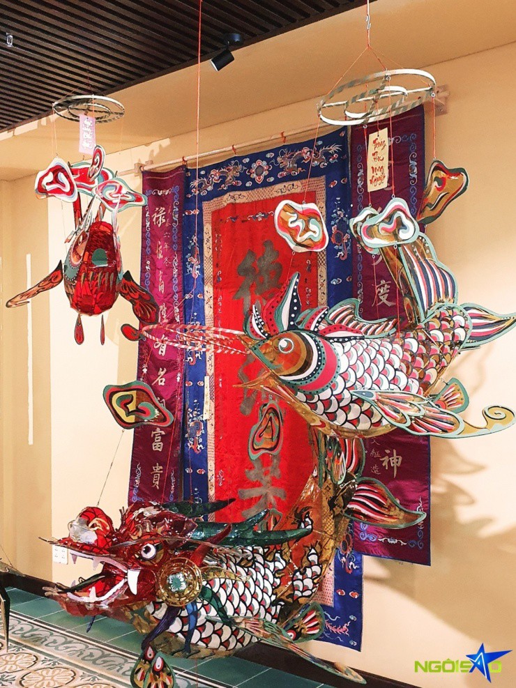 Lồng đèn rồng dài gần 3 m gây thích thú ở triển lãm trung thu - 5