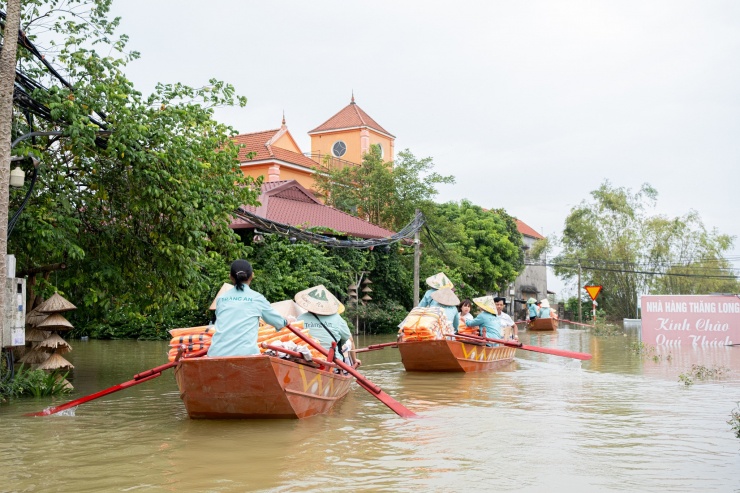 Tràng An trở lại, mang theo tấm lòng của người lái đò - 4