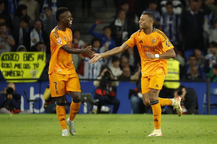 Real Madrid nguy hiểm hơn với Vinicius và Mbappe