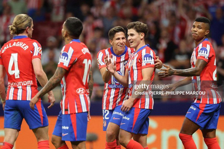 Atletico đại thắng trên sân nhà