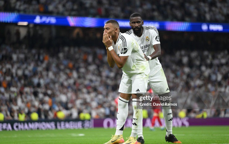 Mbappe ghi bàn đầu tiên cho Real Madrid ở Champions League