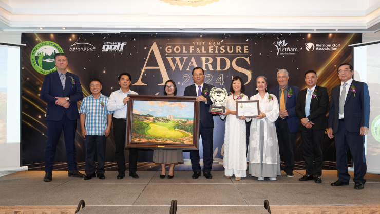 Buổi lễ không chỉ tôn vinh các sân mà còn vinh danh những hạng mục khác liên quan tới Golf Việt Nam