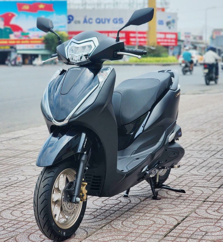 Bảng giá Honda LEAD 2025 cuối tháng 9/2025, chênh từ 300 nghìn đồng - 5